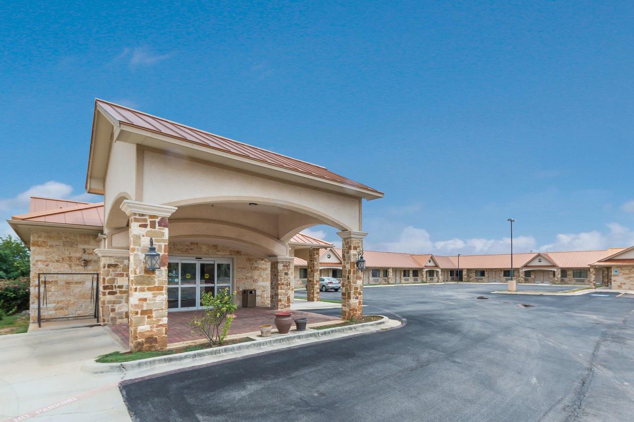 Motel 6 Floresville Luaran gambar